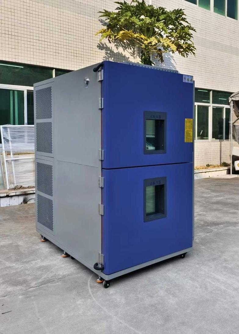 冷熱沖擊試驗(yàn)箱發(fā)貨河北客戶公司