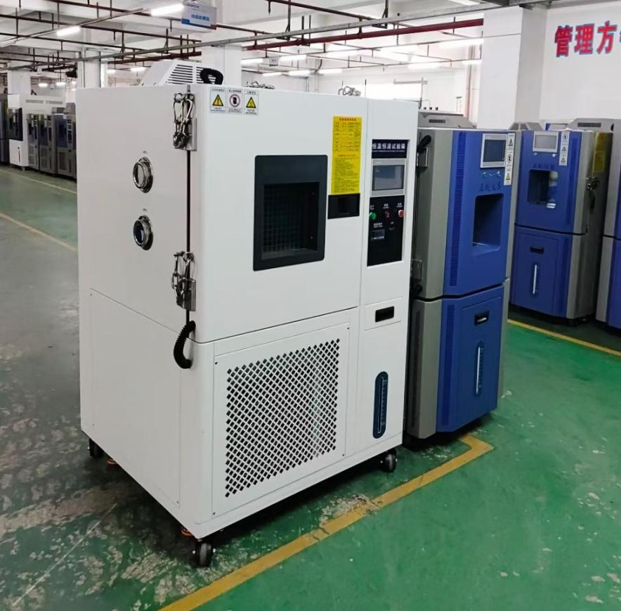 2臺(tái)恒溫恒濕箱送貨東莞老客戶(hù)公司